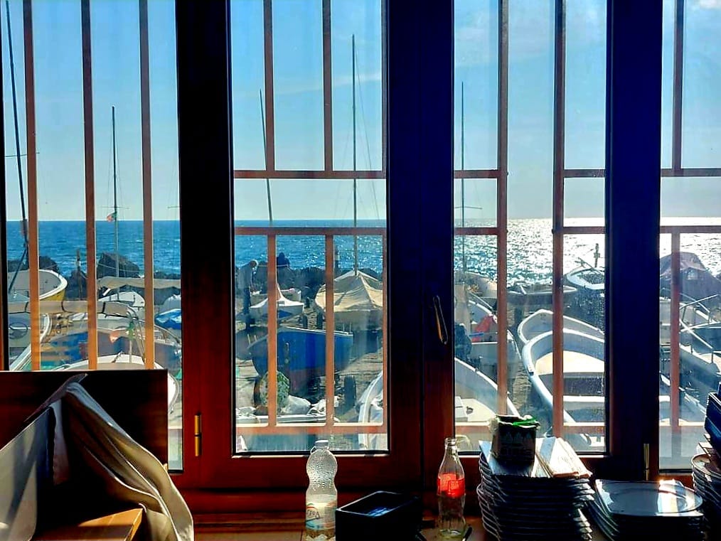 NEGOZIO a PORTICCIOLO DI PASTENA / SALERNO