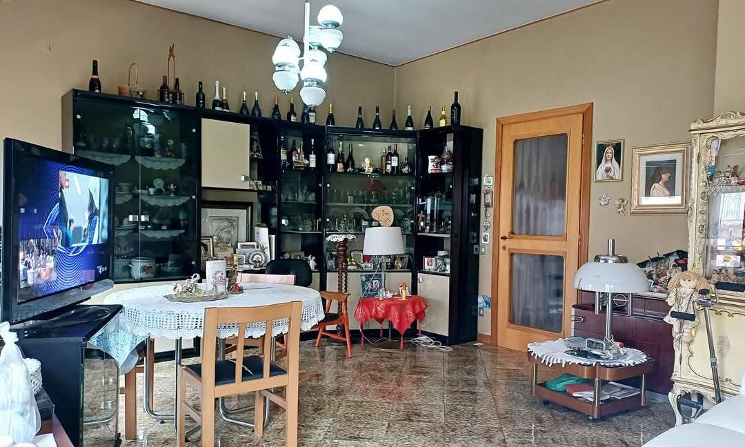 28ù